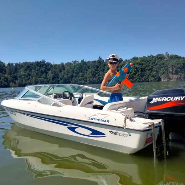 Motorboot Astromar LS-470