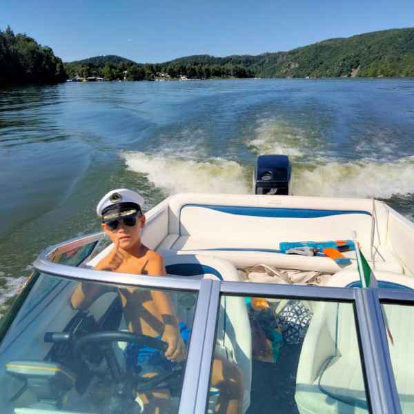 Motorboot Astromar LS-470