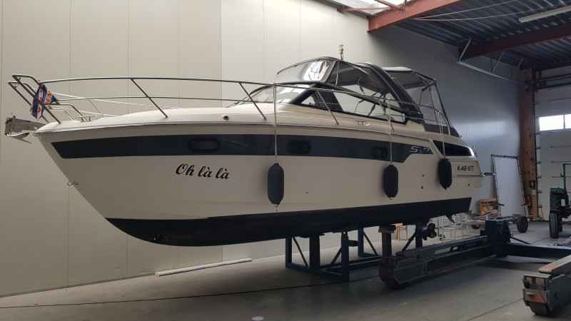 Motorboot Bavaria S30 Open