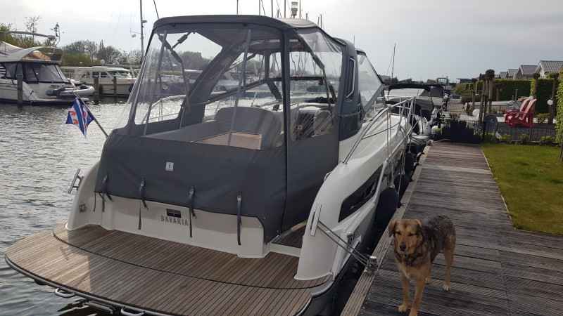 Motorboot Bavaria S30 Open