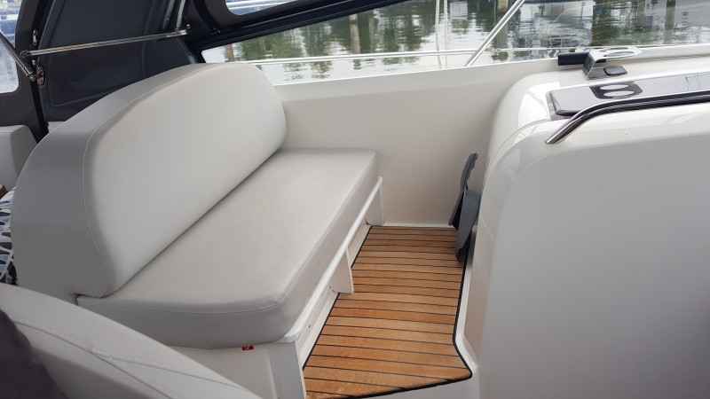 Motorboot Bavaria S30 Open