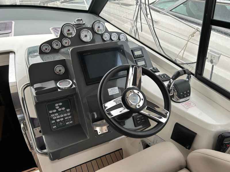 Motorboot Bavaria S36 HT