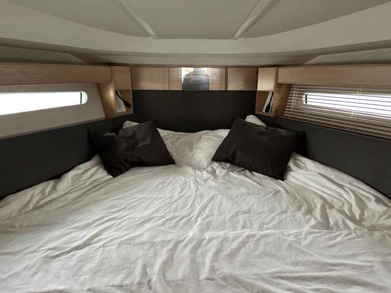 Motorboot Bavaria S36 HT