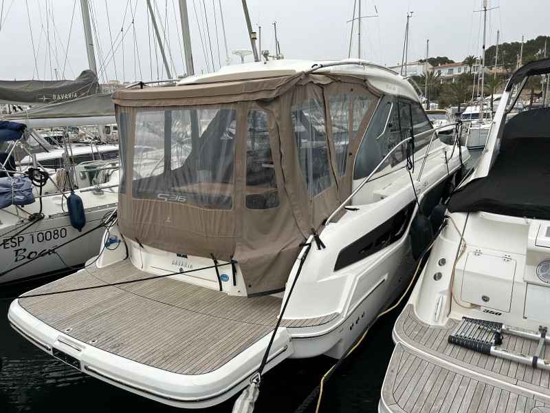 Motorboot Bavaria S36 HT
