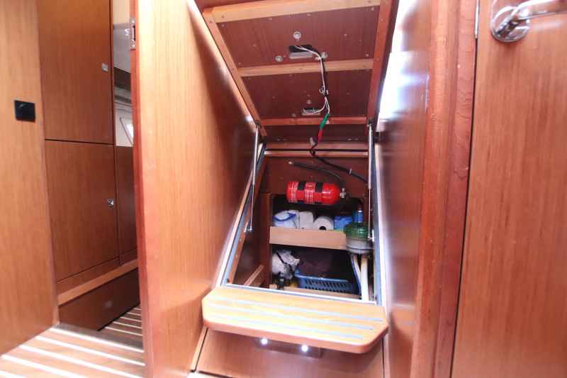 Motorboot Bavaria Viertes 420 Fly