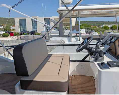 Motorboot Bavaria Virtess 420 Fly