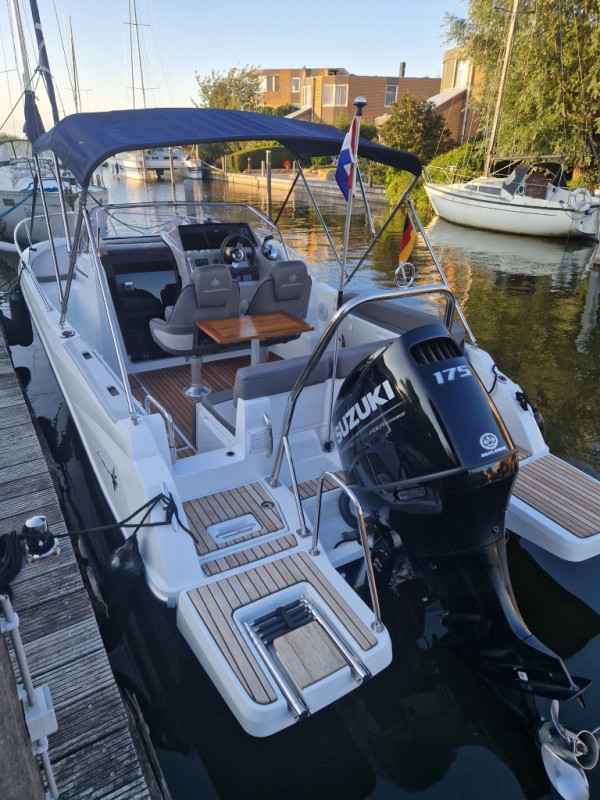 Motorboot Jeanneau Cap Camarat 6.5 WA Serie III