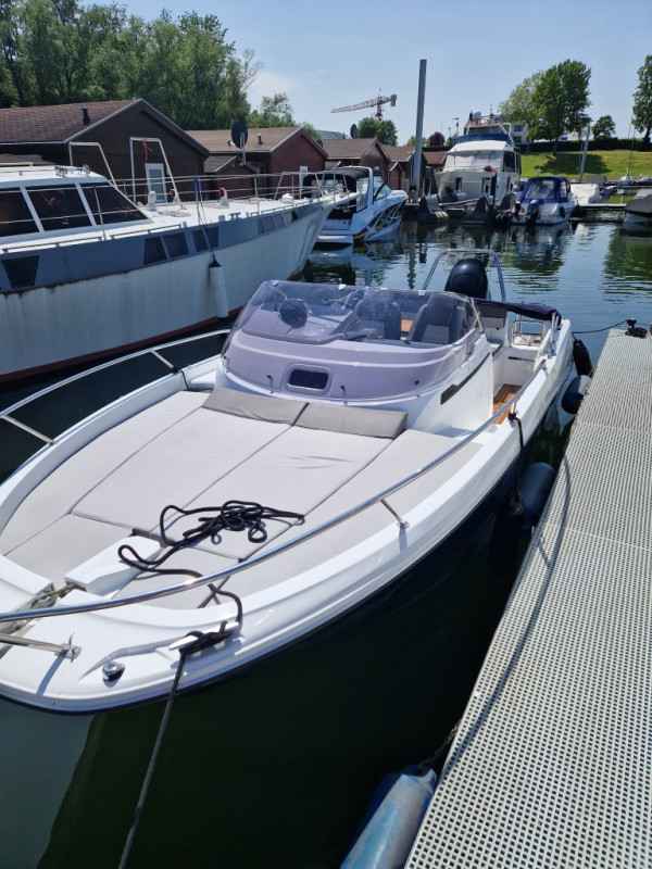 Motorboot Jeanneau Cap Camarat 6.5 WA Serie III