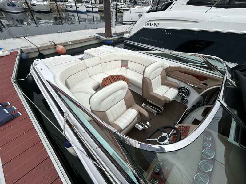 Motorboot Cobalt 263