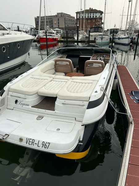 Motorboot Cobalt 263