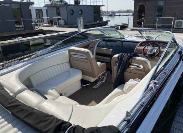 Motorboot Cobalt 263