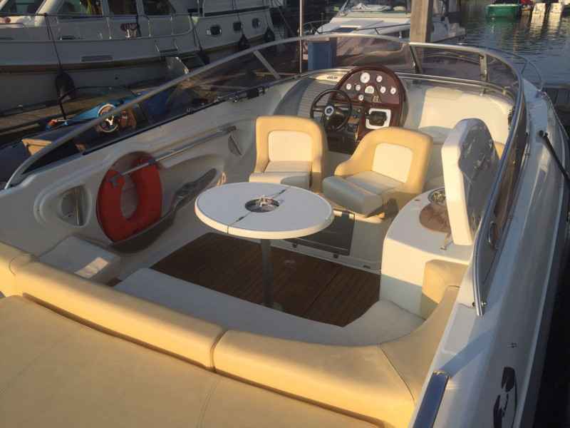 Motorboot Cranchi Yachts (IT) 27 CSL