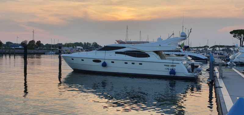 Motorboot Cranchi Zaffiro 34