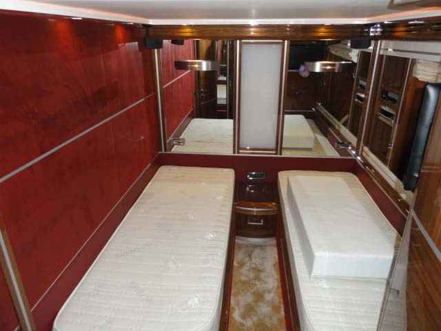 Motorboot Dominator 86 S