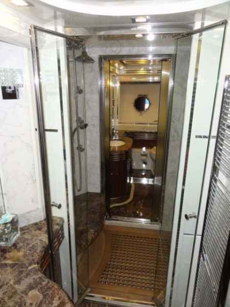 Motorboot Dominator 86 S