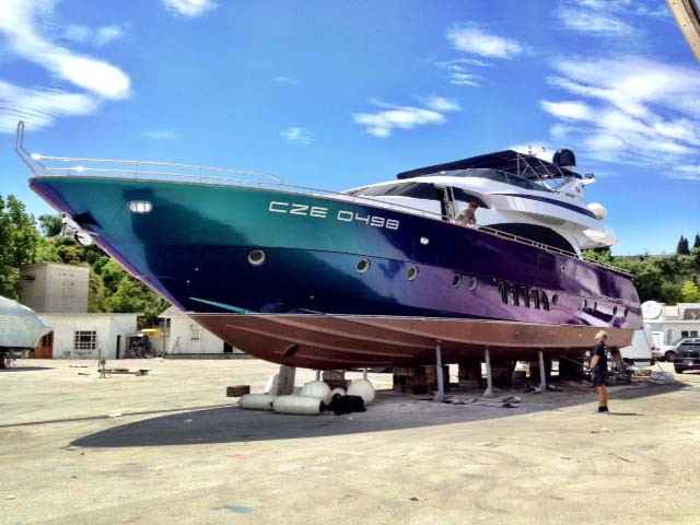 Motorboot Dominator 86 S