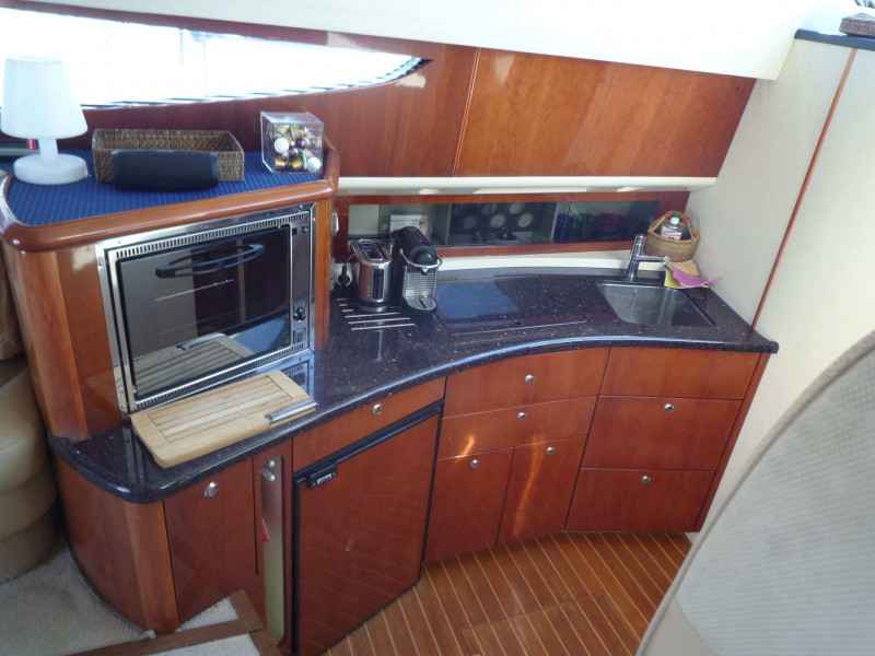 Motorboot Fairline Phantom 40 Fly