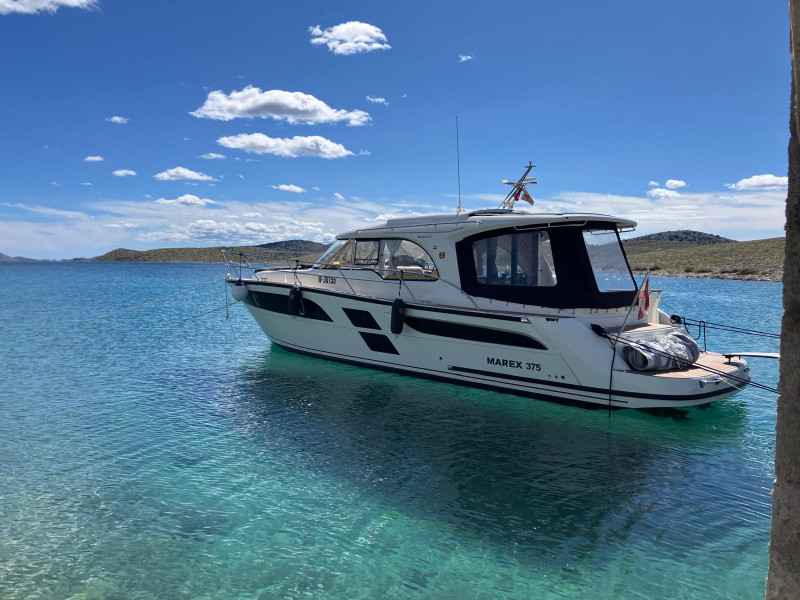 Motorboot Fairline Phantom 40 Fly