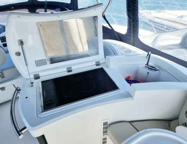 Motorboot Fairline Phantom 40 Fly