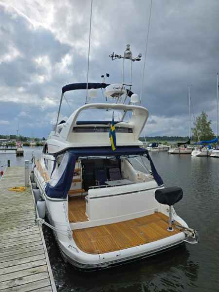 Motorboot Fairline Phantom 43 Fly