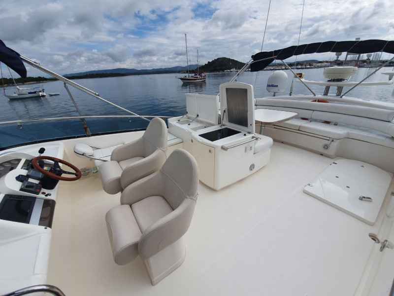Motorboot Fairline Squadron 55 Fly