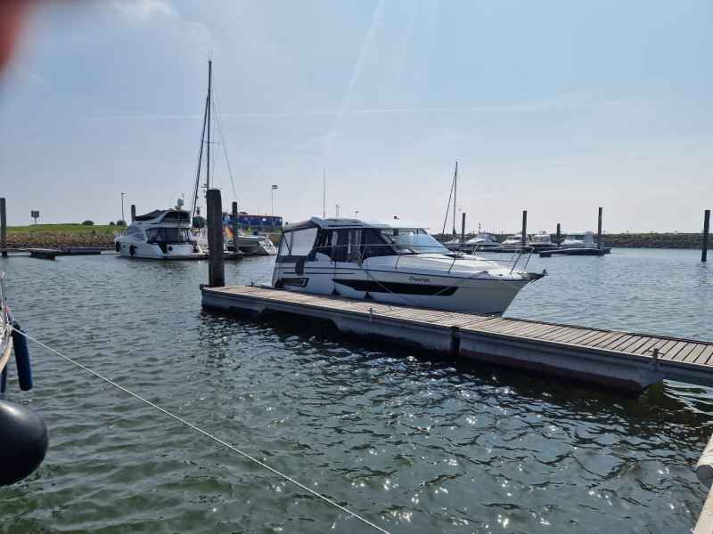 Motorboot Fairline Squadron 55 Fly