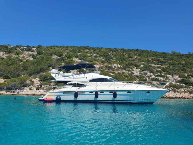 Motorboot Fairline Squadron 55 Fly