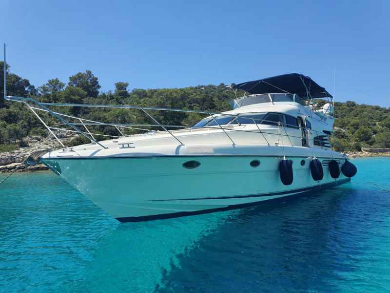 Motorboot Fairline Squadron 55 Fly