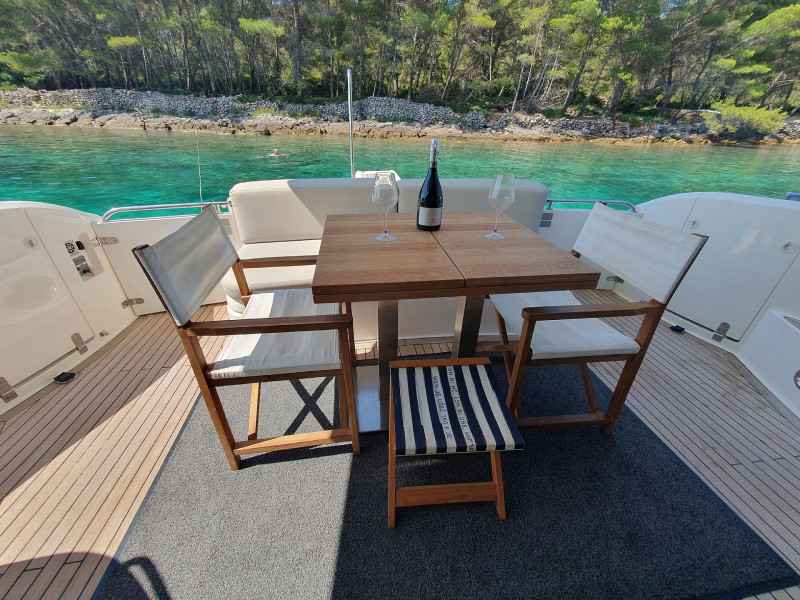Motorboot Fairline Squadron 55 Fly