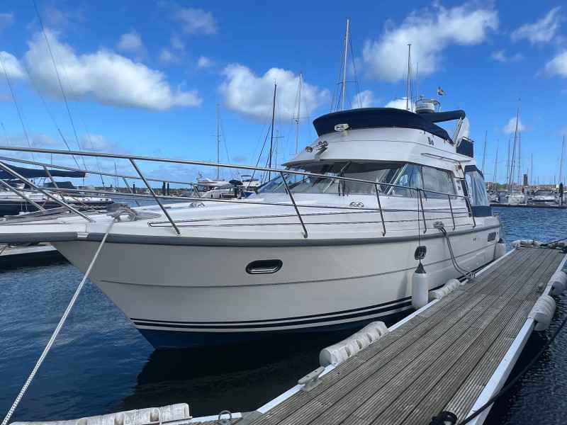 Motorboot Fairline Squadron 55 Fly