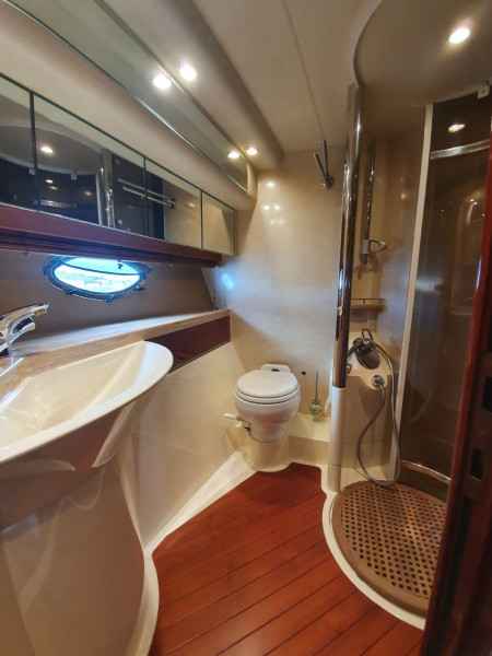 Motorboot Fairline Squadron 55 Fly