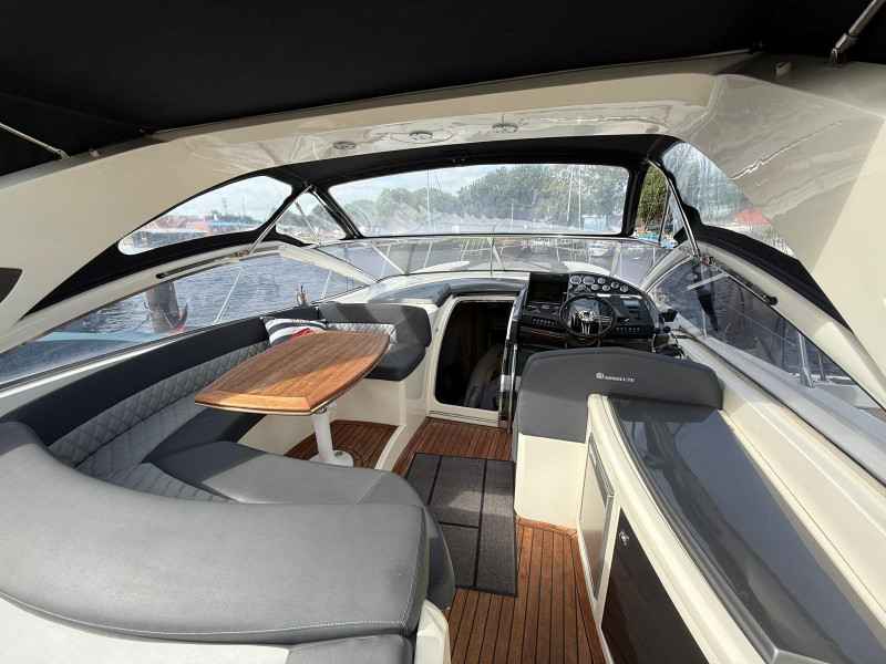 Motorboot Absolute 41 S