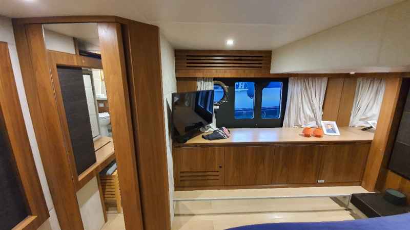 Motorboot Absolute 52 Fly