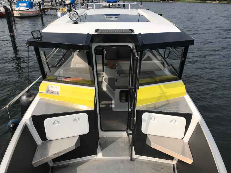 Motorboot Buster Boats (FI) Phantom