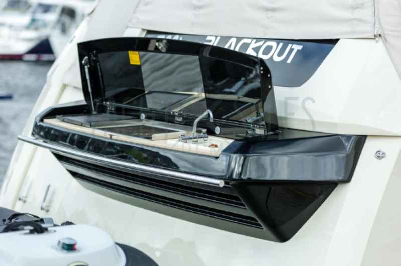 Motorboot Beneteau Monte Carlo 6S