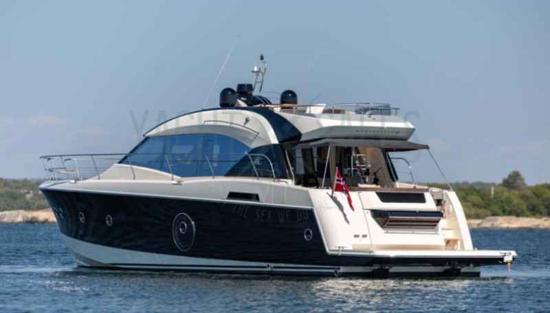 Motorboot Beneteau Monte Carlo 6S