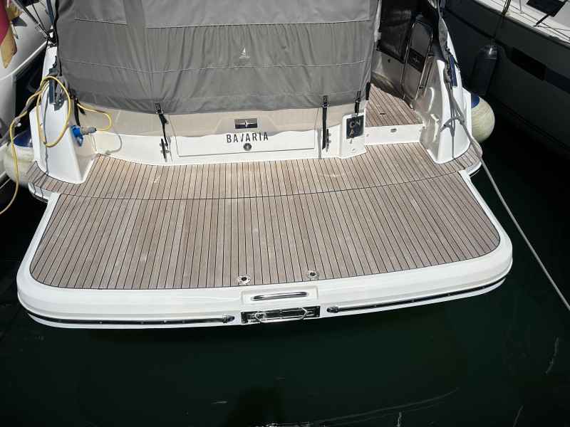 Motorboot Bavaria S36 HT