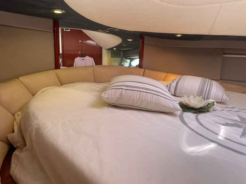 Motorboot Fairline Squadron 52 Fly