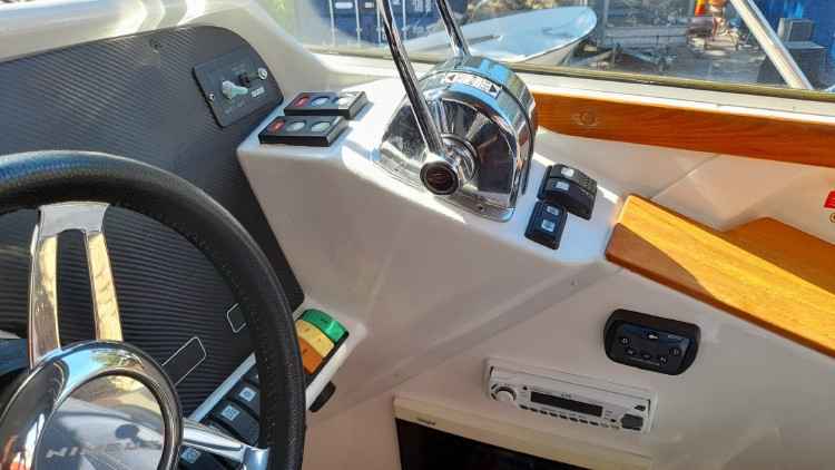 Motorboot Nimbus 33 Nova