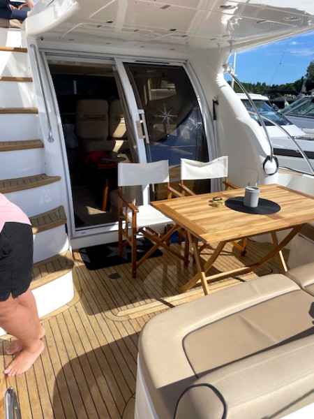 Motorboot Sealine T47