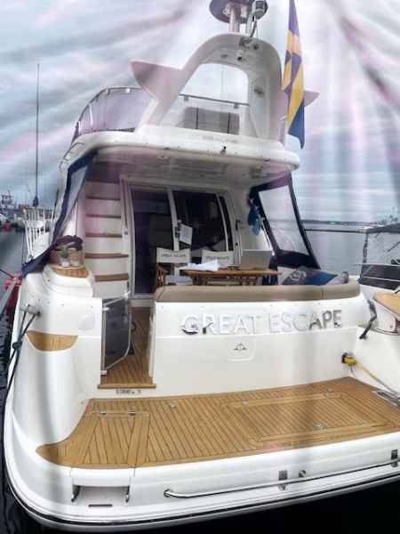 Motorboot Sealine T47