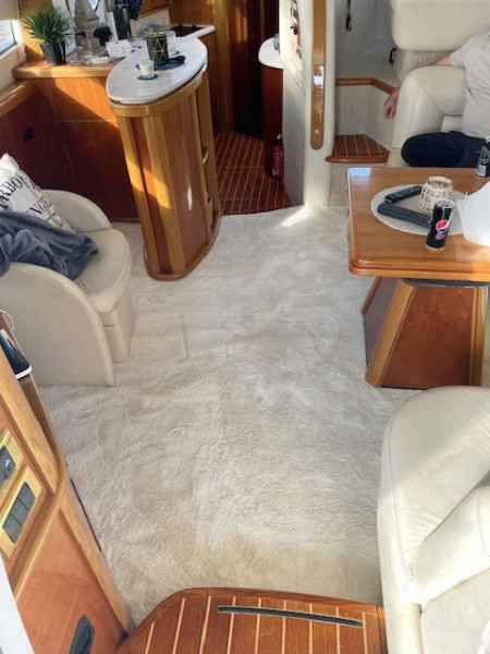 Motorboot Sealine T47