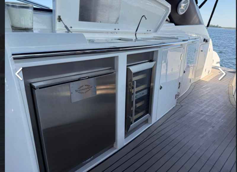 Motorboot Sunseeker (UK) Camargue 50