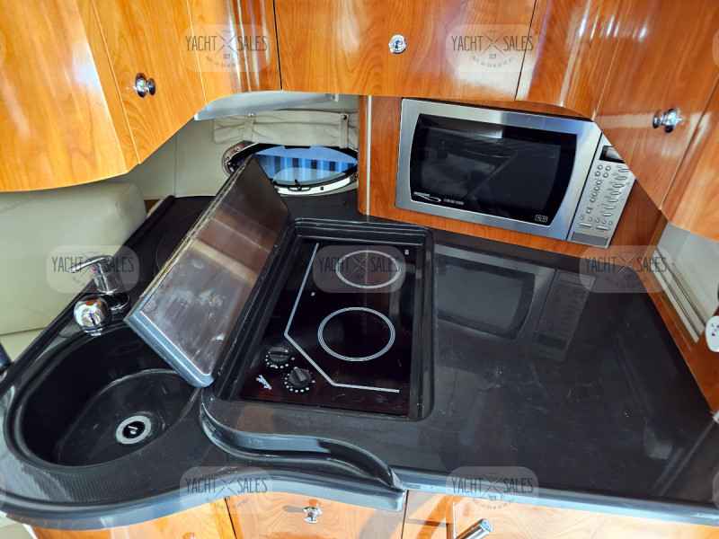 Motorboot Doral 330 Elegante