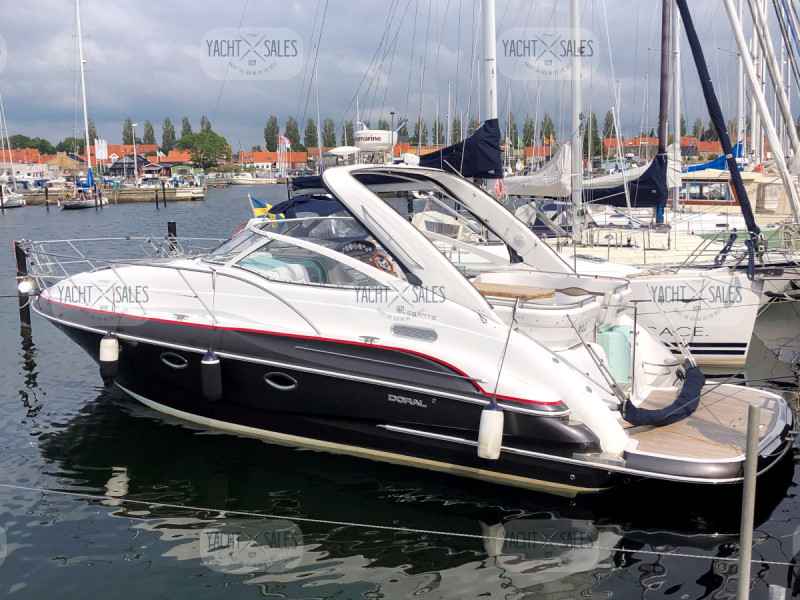 Motorboot Doral 330 Elegante
