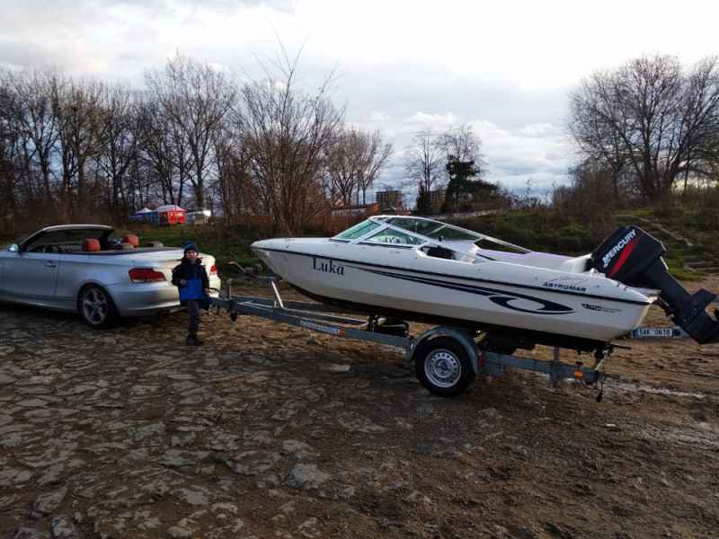 Motorboot Doral 330 Elegante