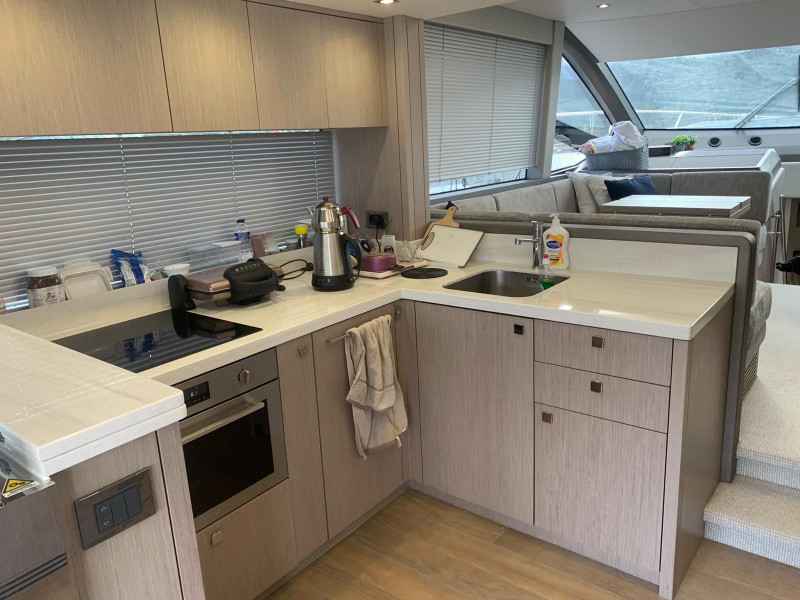 Motorboot Sunseeker Manhattan 52 FLY