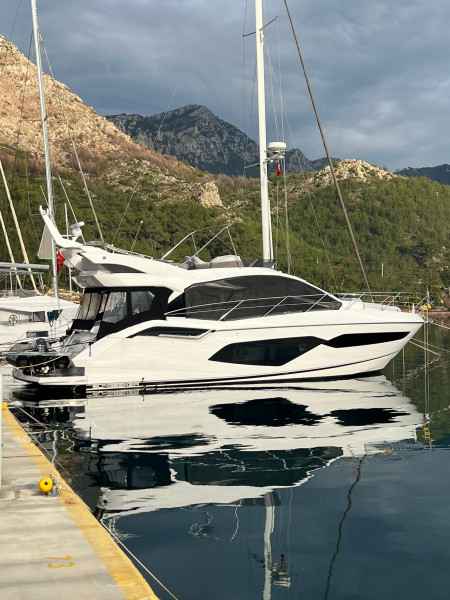 Motorboot Sunseeker Manhattan 52 FLY