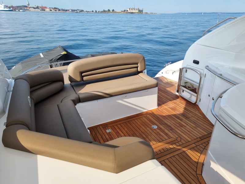 Motorboot Sunseeker Portofino 47 HT