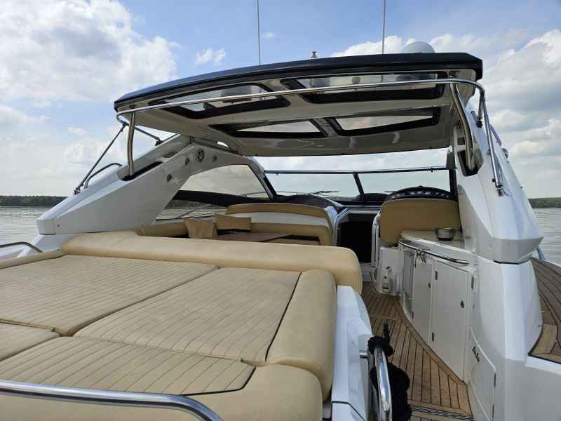 Motorboot Sunseeker Portofino 53